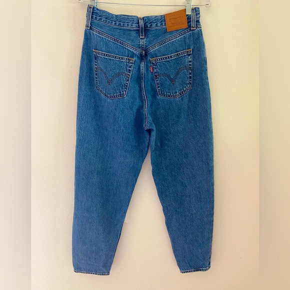 Levi’s Vintage Premium High Rise Loose Fit Taper 90’s Jeans Medium Wash Size 28 - Picture 5 of 8